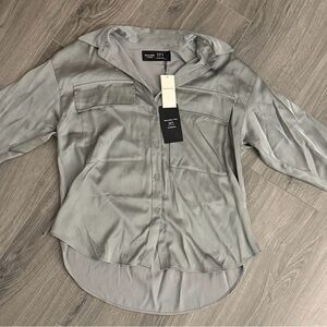 Abercrombie & Fitch Light Gray Button-Down Shirt
